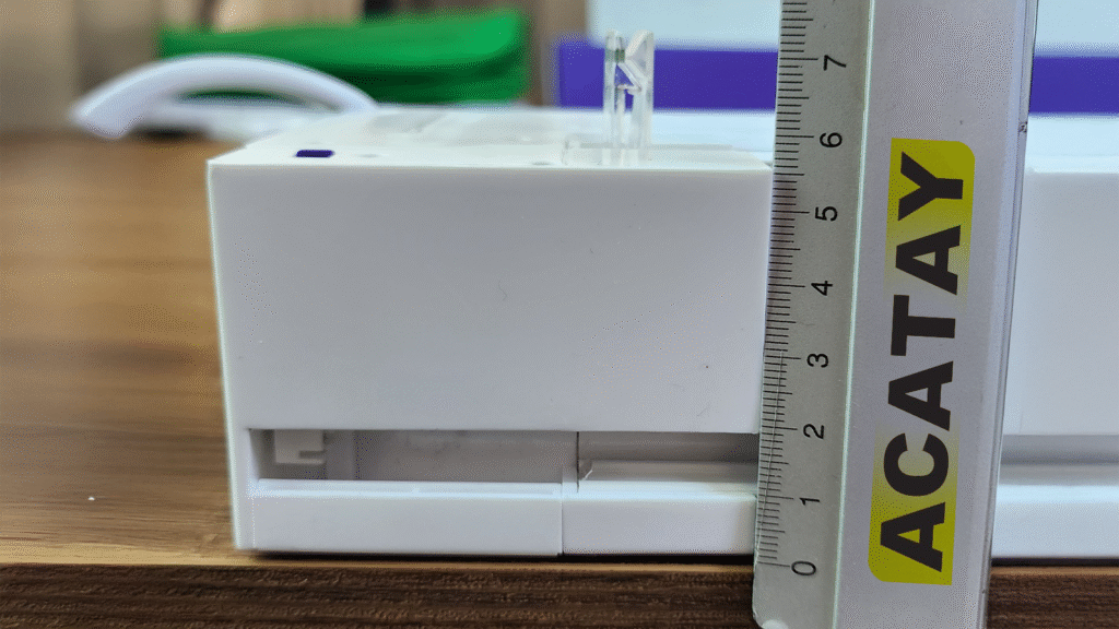 ACQ20107 DİKEY PERDE MOTORU YAN GÖVDE YÜKSEKLİK VE BOYUT ÖLÇÜSÜ, KOMPAT TASARIM, MOTORLU DİKEY PERDE SİSTEMİ